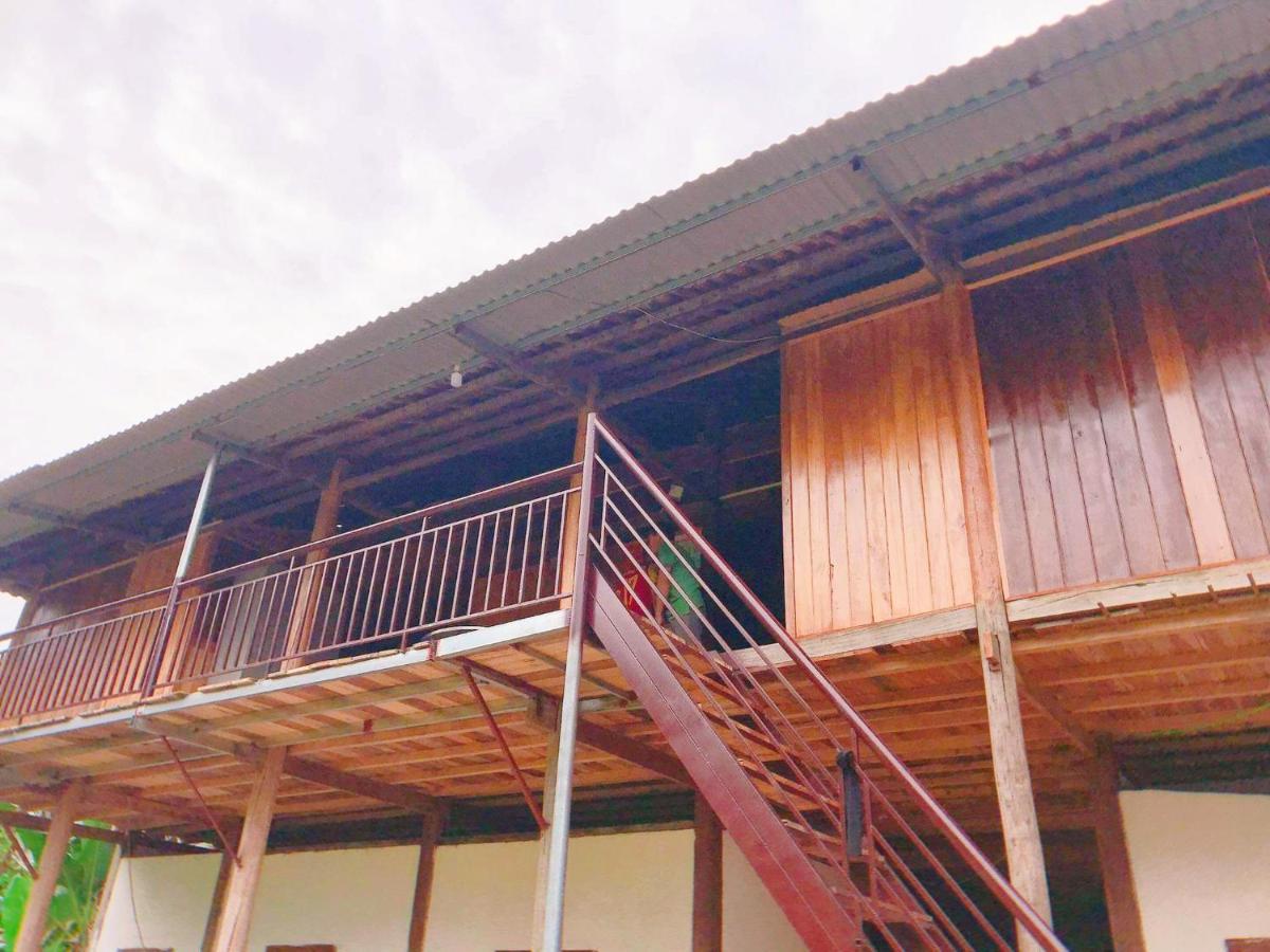 Hoang Quan Homestay Ba Be 外观 照片