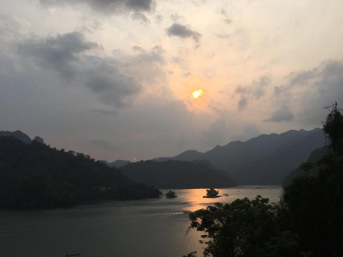 Hoang Quan Homestay Ba Be 外观 照片